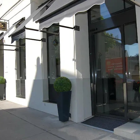 Apollo Hotel Vienna